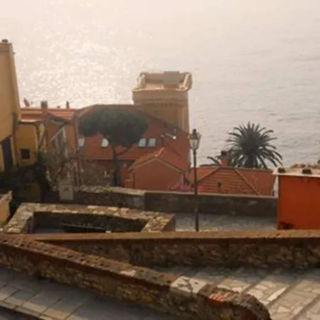 Raineri Vista Mare 200 Metri Dalle Spiagge Διαμέρισμα Imperia