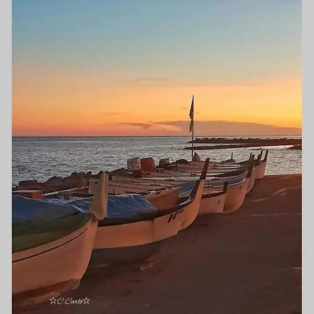 Διαμέρισμα Raineri Vista Mare 200 Metri Dalle Spiagge