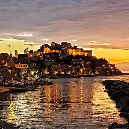 Raineri Vista Mare 200 Metri Dalle Spiagge Διαμέρισμα
